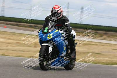 media/Apr-26-2024-TrackDaz (Fri) [[c4b677d280]]/C Group/140pm (Wheelie Bump)/